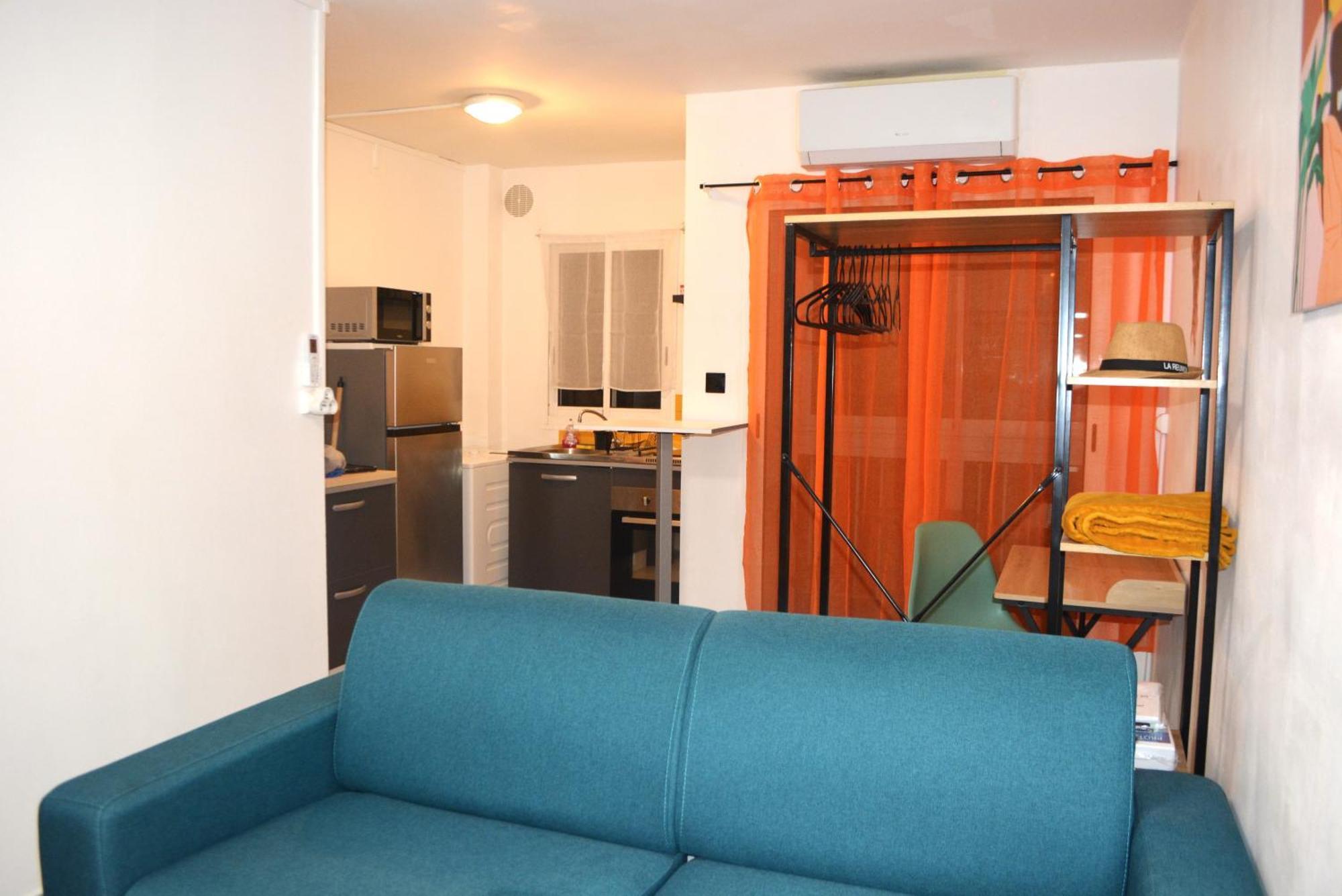 Comme Chez Soi - Studio Tout Equipe - By Sister Home Saint-Denis Kültér fotó